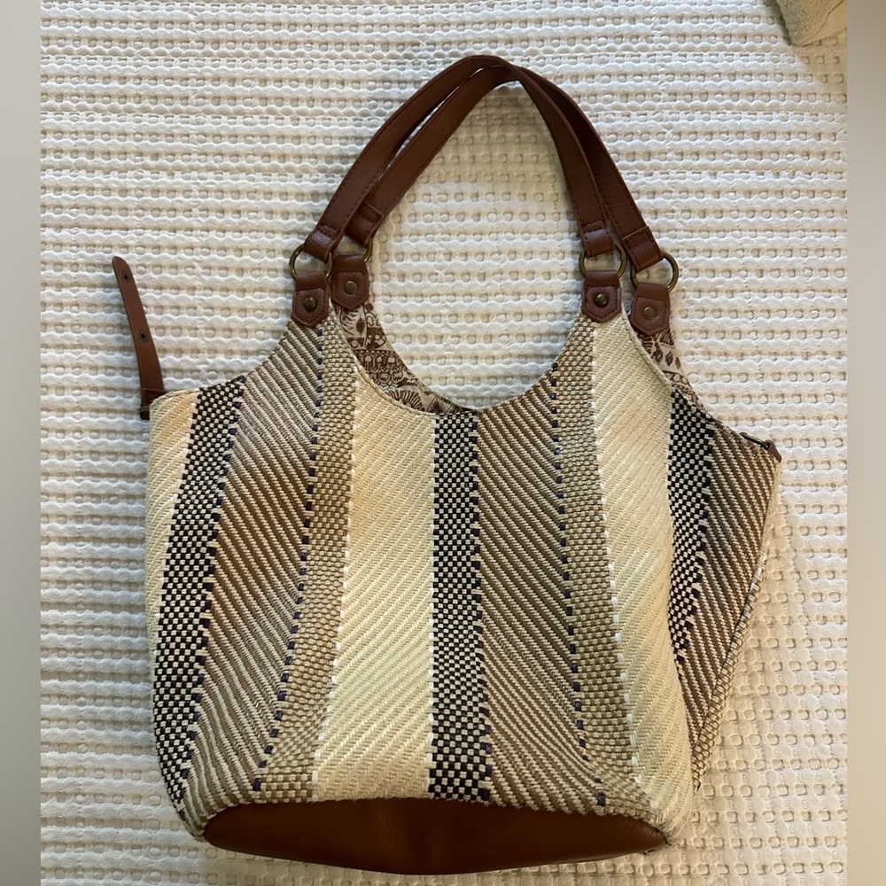 Barely used Sakroots bag